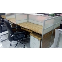 郑州屏风式办公台与隔断办公桌销售产品图鉴 郑州腾祥家具精选
